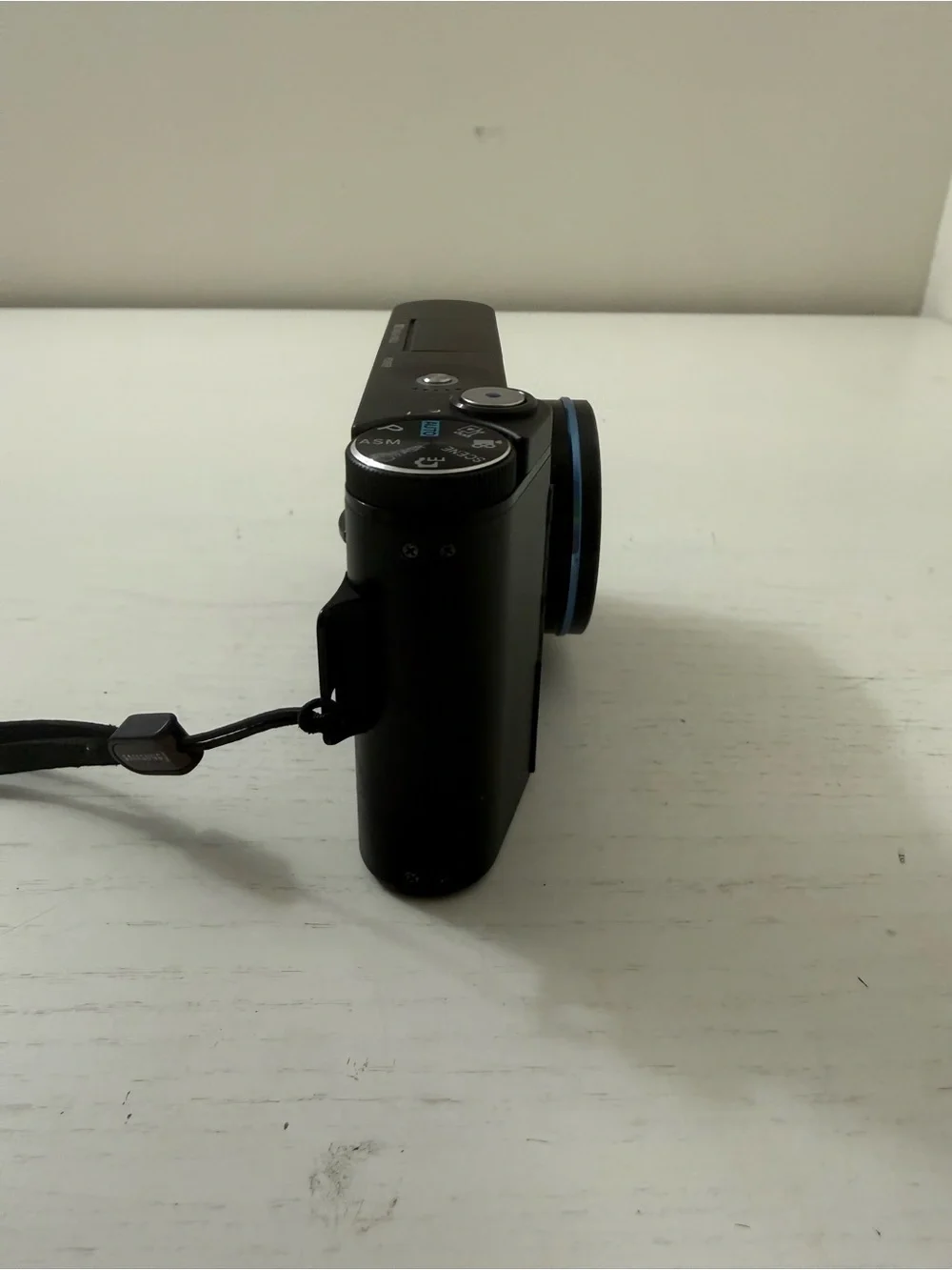 Samsung NV11 10.1 Megapixels Digital Camera Tested Works